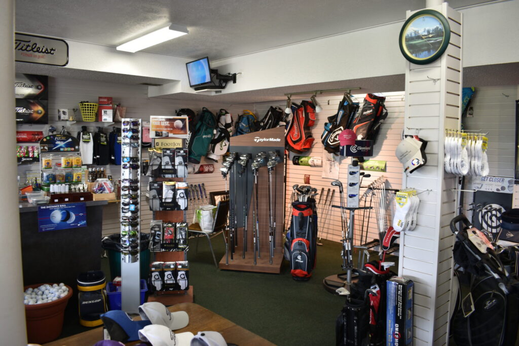 Pro Shop view #1 - Golf equipment